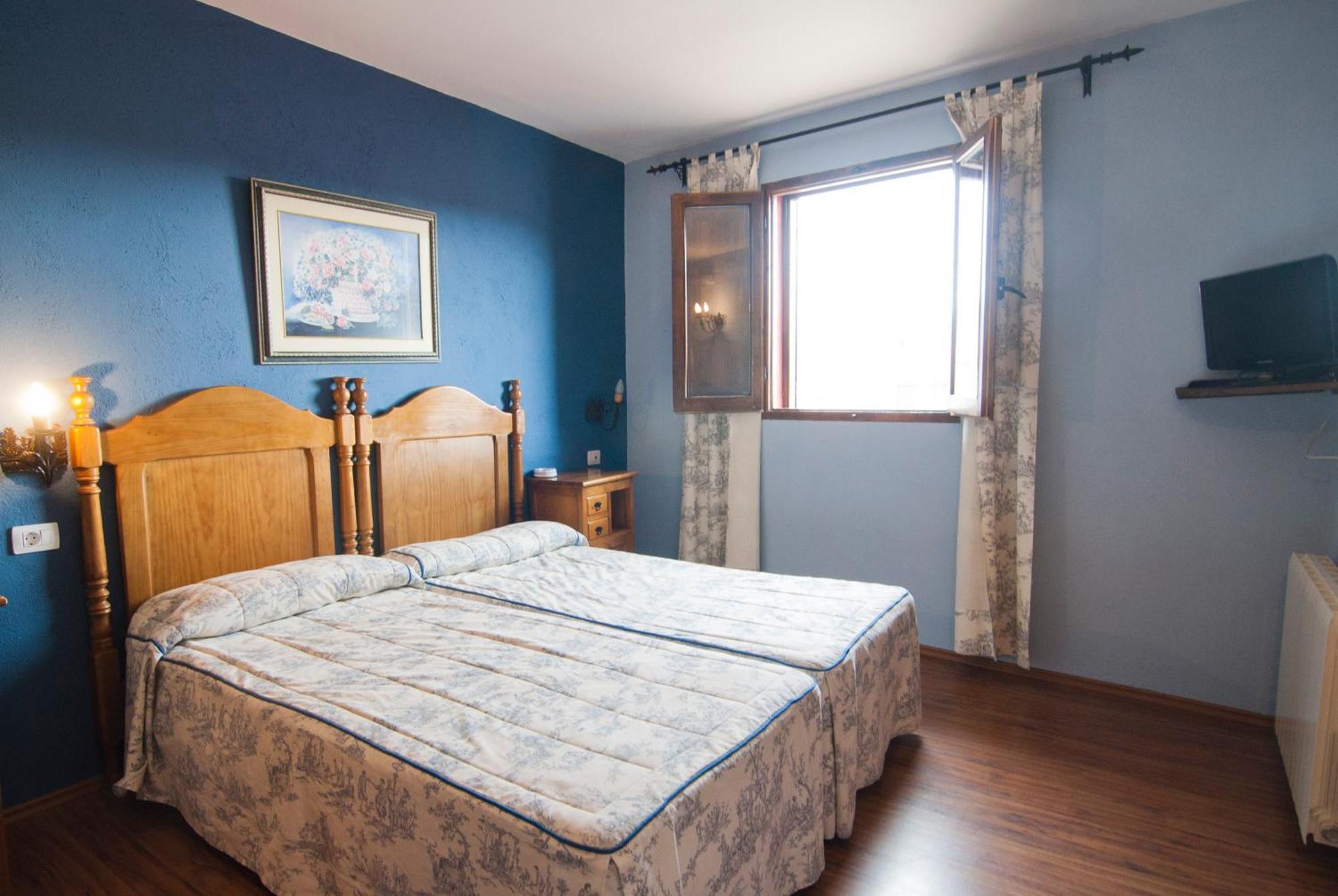 Hostatgeria Sant Jaume Hotell Corachar Exteriör bild