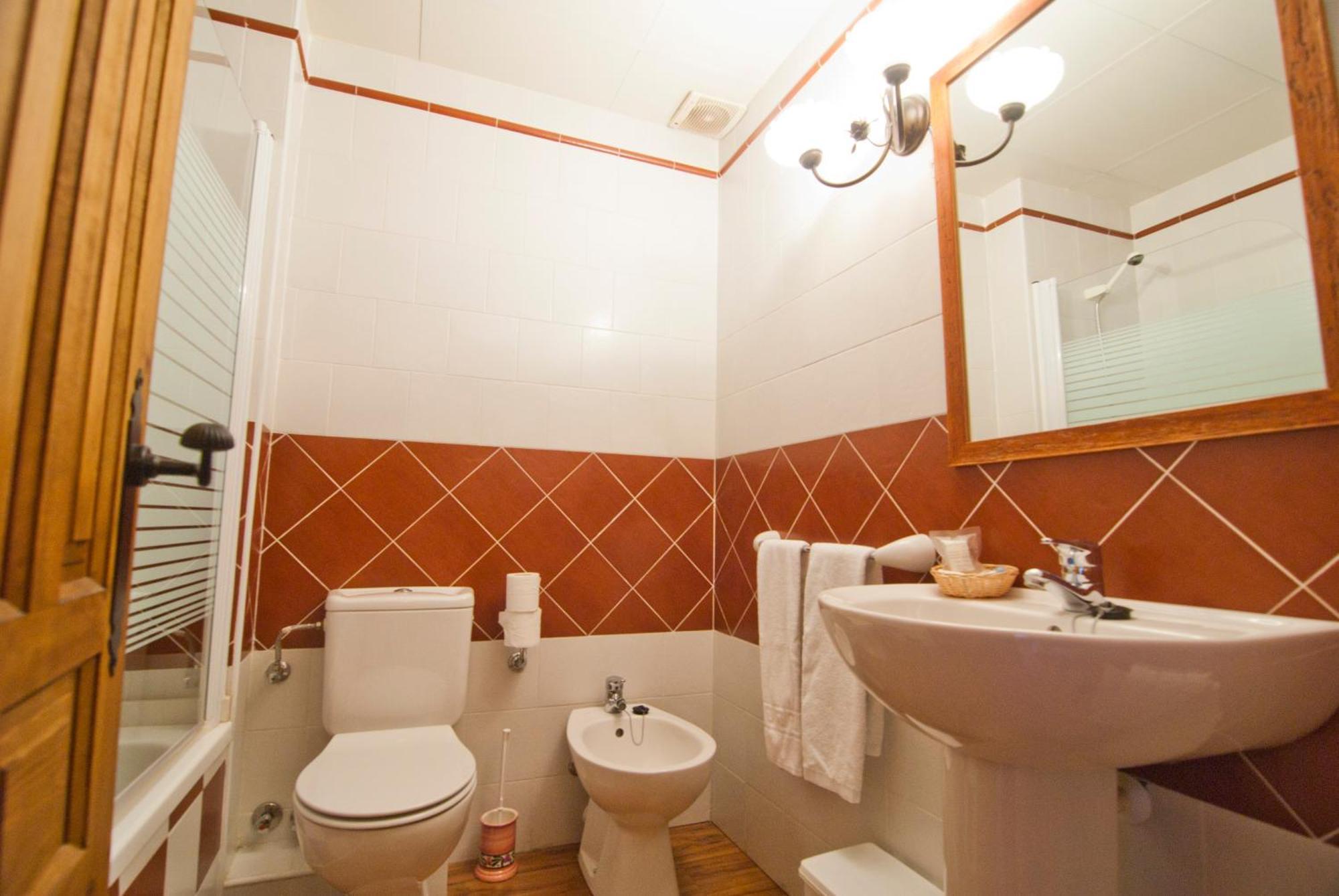 Hostatgeria Sant Jaume Hotell Corachar Exteriör bild