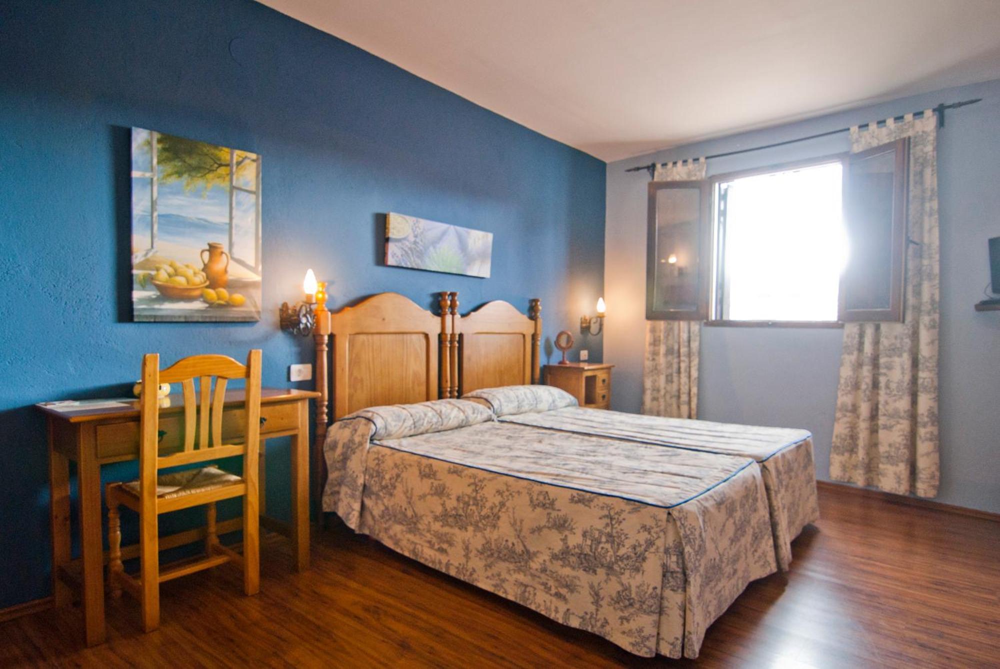 Hostatgeria Sant Jaume Hotell Corachar Exteriör bild