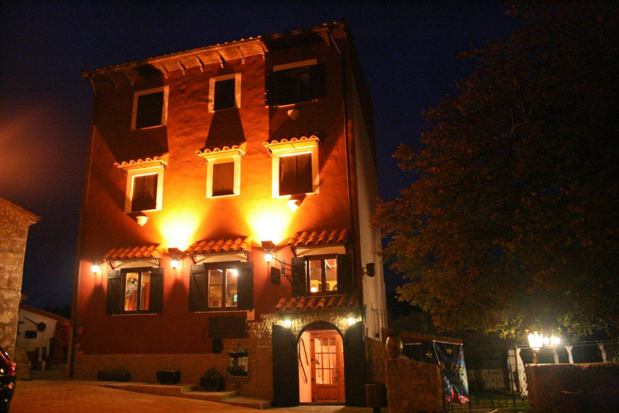 Hostatgeria Sant Jaume Hotell Corachar Exteriör bild