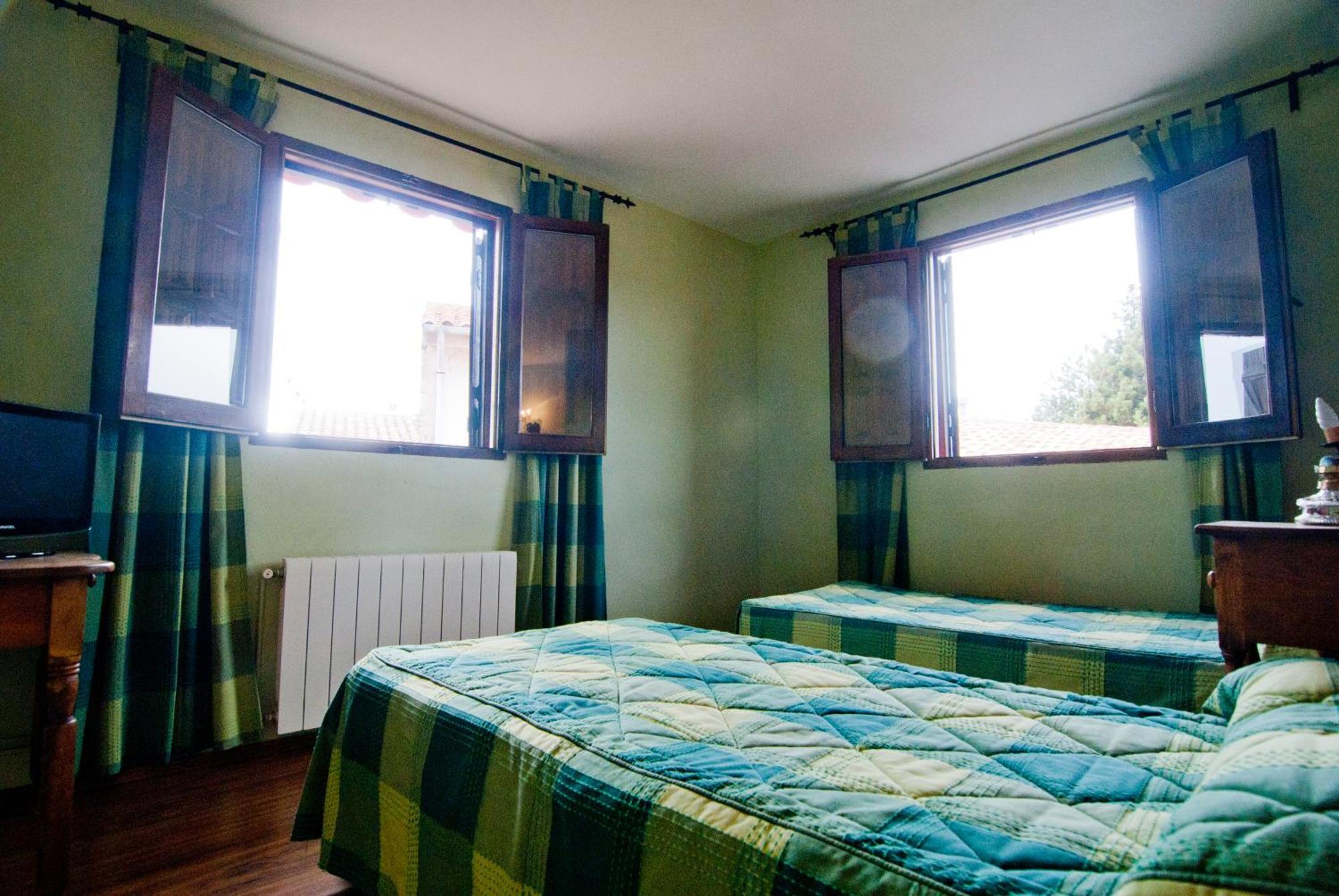 Hostatgeria Sant Jaume Hotell Corachar Exteriör bild